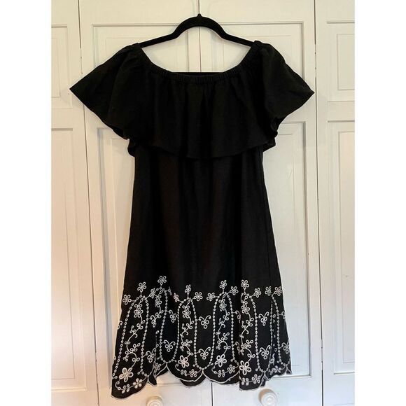 Old navy linen black ruffled neck eyelet hem dress small - Picture 5 of 8